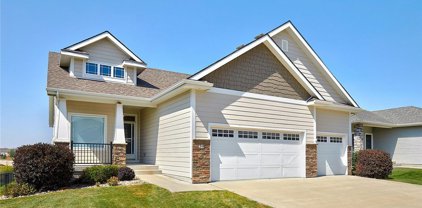39 SE Pembrooke Lane, Waukee