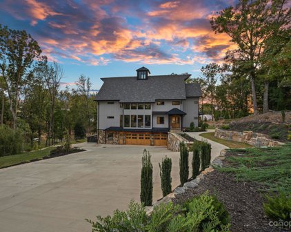 222 Greenbay  Road, Mooresville