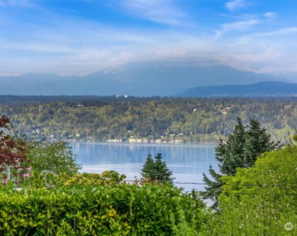 16608 SE 45th Street, Bellevue