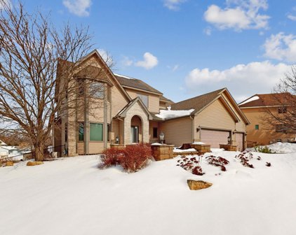 1172 Lakewood Drive S, Maplewood