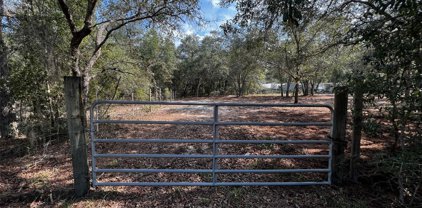 904 Franklin St, Interlachen