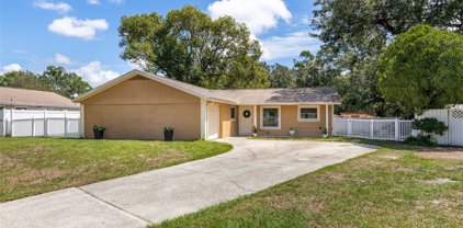 510 Highview Circle N, Brandon