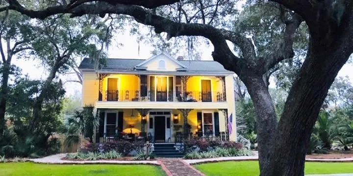 Large East Pensacola Heights House