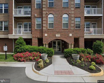 13722 Neil Armstrong Ave Unit #302, Herndon