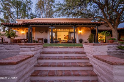 4850 N Campbell, Tucson