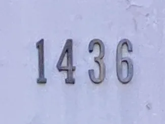 1436 Kewalo Sign