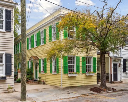 8 Trumbo Street, Charleston