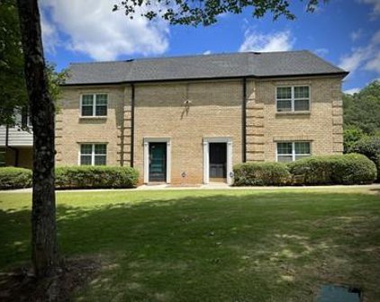 360 Winding River Drive Unit M, Sandy Springs