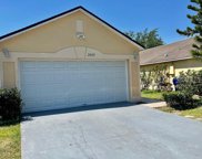 2457 Parsons Pond Circle, Kissimmee image