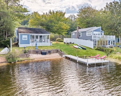 59 & 60 Auclair Road, Middleton