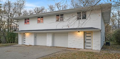 403 Monroe Place, Hopkins