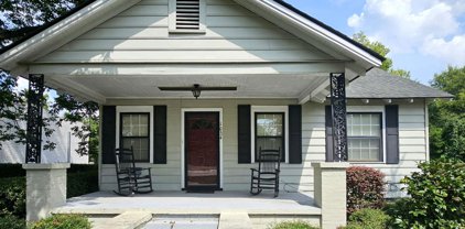 1034 PEACHTREE Street, Louisville