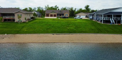 1112 Voyager Drive, Bismarck