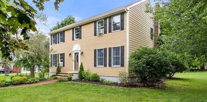 61 Barstow Dr, Braintree