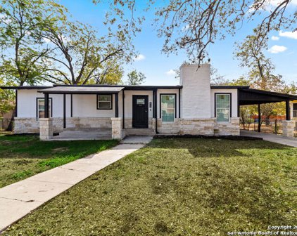 444 Beverly Dr, San Antonio