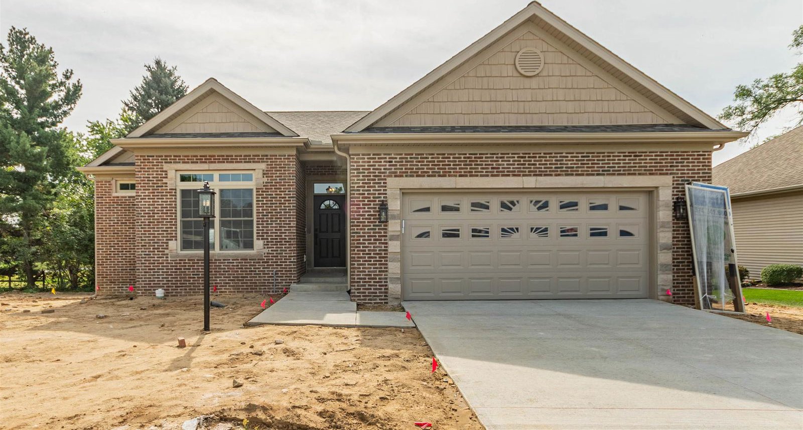 18070 S Cloverleaf Drive, South Bend, 46637