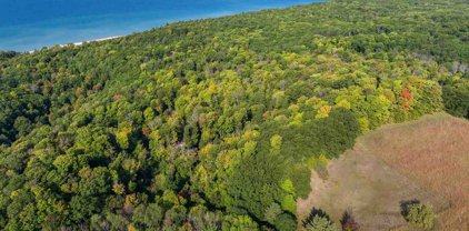 8310 Pine Ridge Drive, Harbor Springs