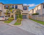2823 Sw 16th Ter Unit #., Fort Lauderdale image