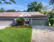 185 Stone Oaks Drive, Hartsdale image