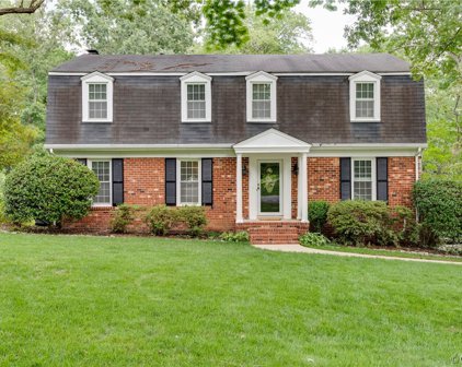 8111 Surreywood Drive, North Chesterfield