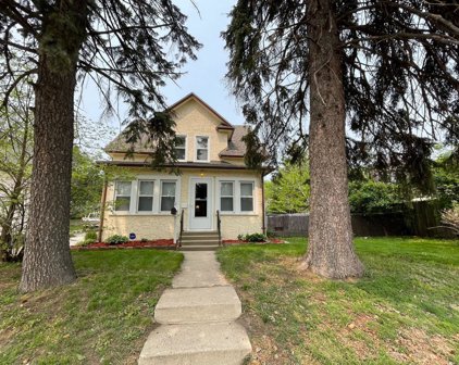 679 40th Avenue NE, Columbia Heights