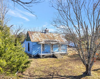 7665 Shelbyville Pike, Christiana