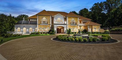 1284 Eagle Rd, New Hope