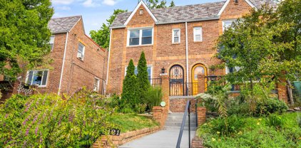 3121 18th St Ne, Washington