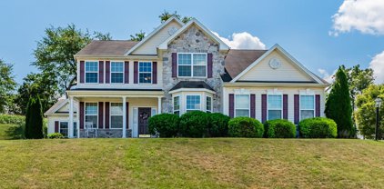 145 Stonebridge Dr, Dillsburg