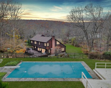 131 Park View Road N, Pound Ridge