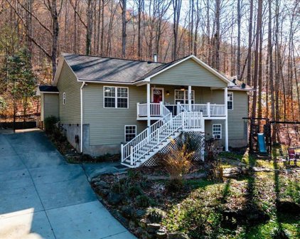 430 Gap Creek, Marietta