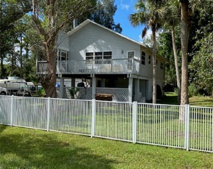 1451 Touchstone  Road, North Fort Myers