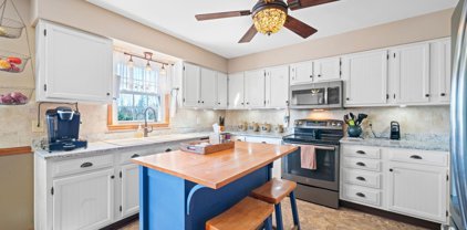 548 Maplegrove Dr, Franklin