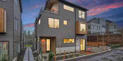 9225 3rd Avenue NW, Seattle