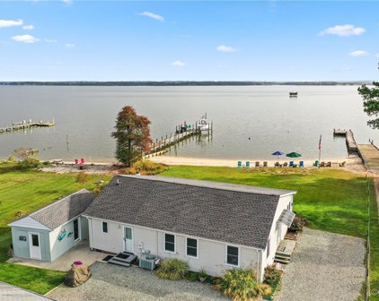 243 Rappahannock Drive, Dunnsville