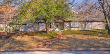 3801 Harlanwood  Drive, Fort Worth