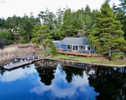 1 GEER CIR, Port Orford image