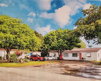 738-740 Nw 1st Ct, Hallandale Beach