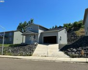 1028 FOREST HEIGHTS ST, Sutherlin image