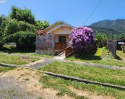 341 3RD AVE, Powers image