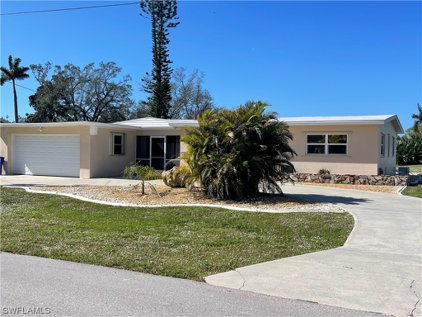1399 Harbor View Drive, North Fort Myers
