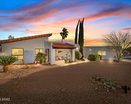 1672 W Calle Hacienda, Green Valley
