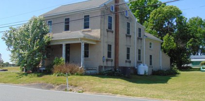 807 Montgomery Ave, Boyertown