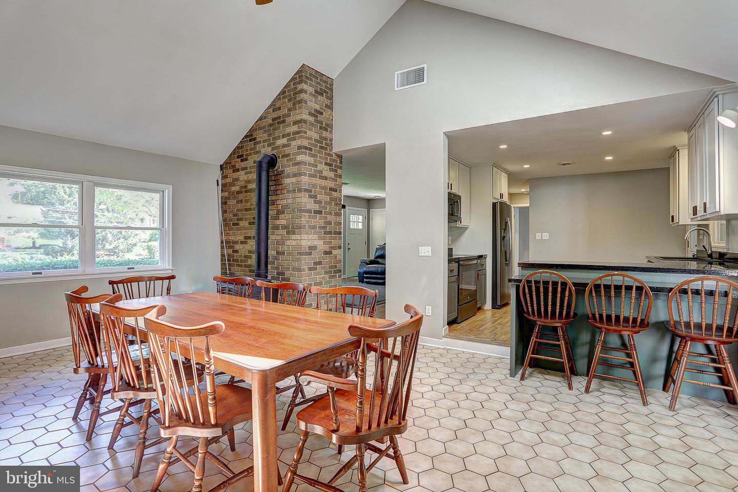 1623 Colony Road, Pasadena, 21122