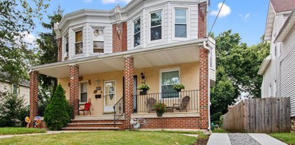 913 Bartram Ave, Collingdale
