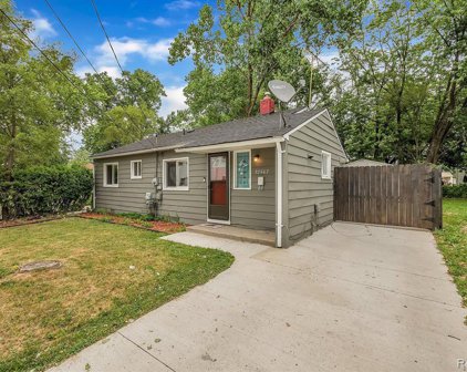 32567 MASON, Westland