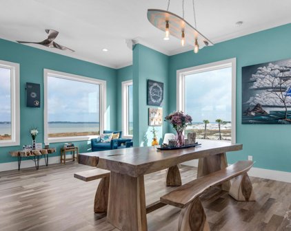 7706 White Sands Blvd, Navarre Beach