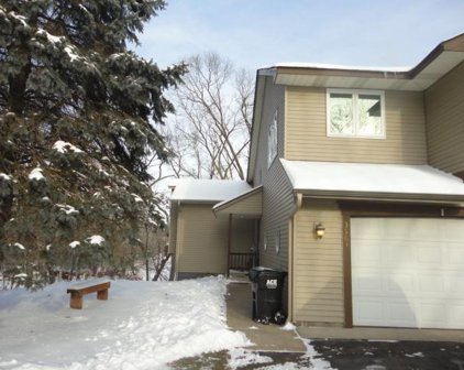 3561 226th Avenue NW, Saint Francis