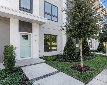 218 E Pineloch Avenue, Orlando