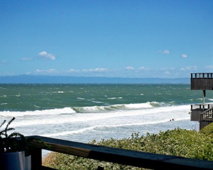 1 Surf WAY 125, Monterey